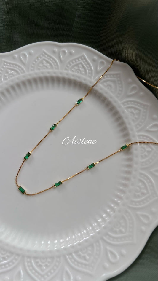 Green zirconia necklace